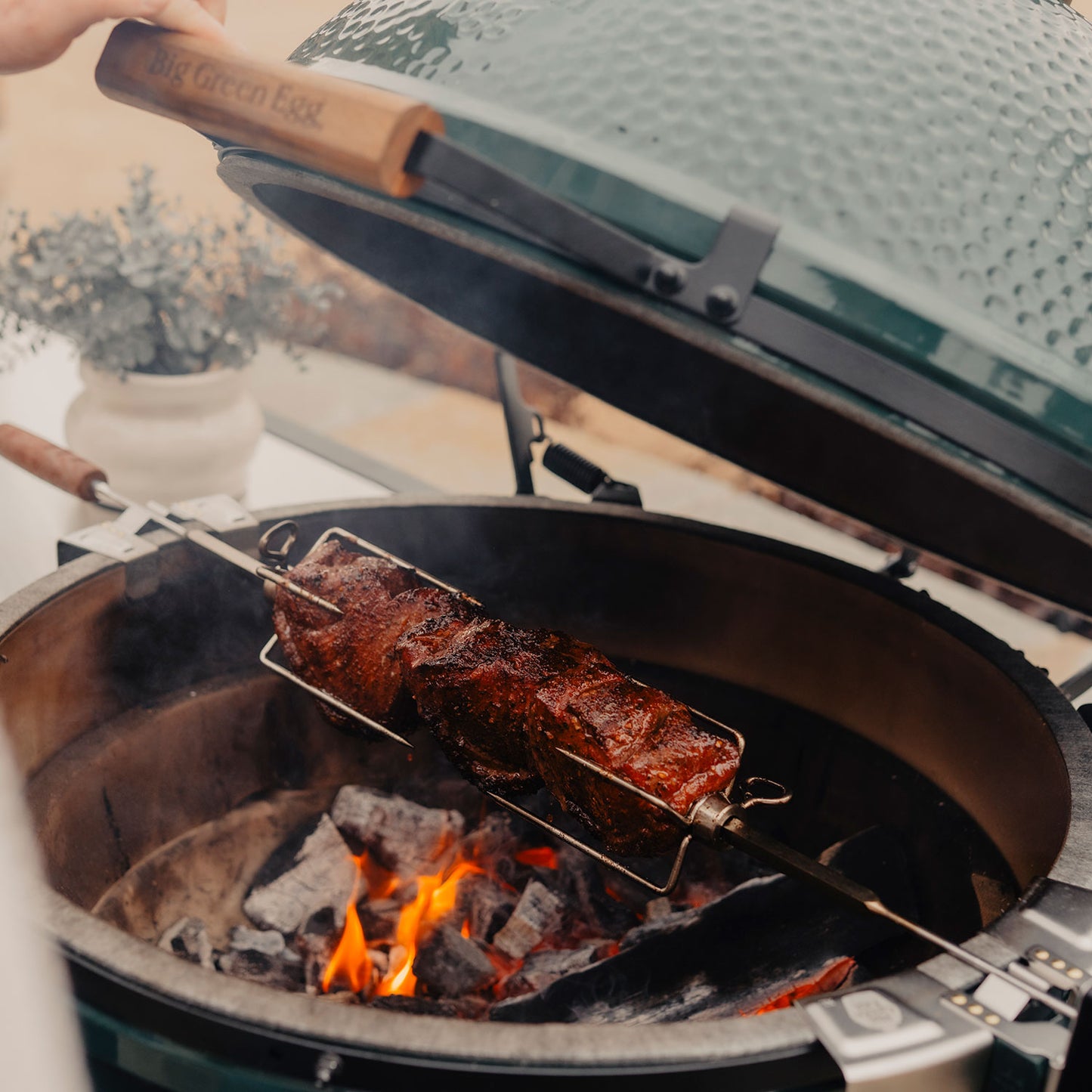 Big Green Egg Rotisserie for Large Egg