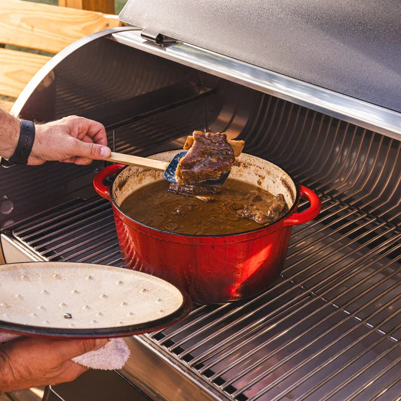 Recteq 6.8 qt Dutch Oven