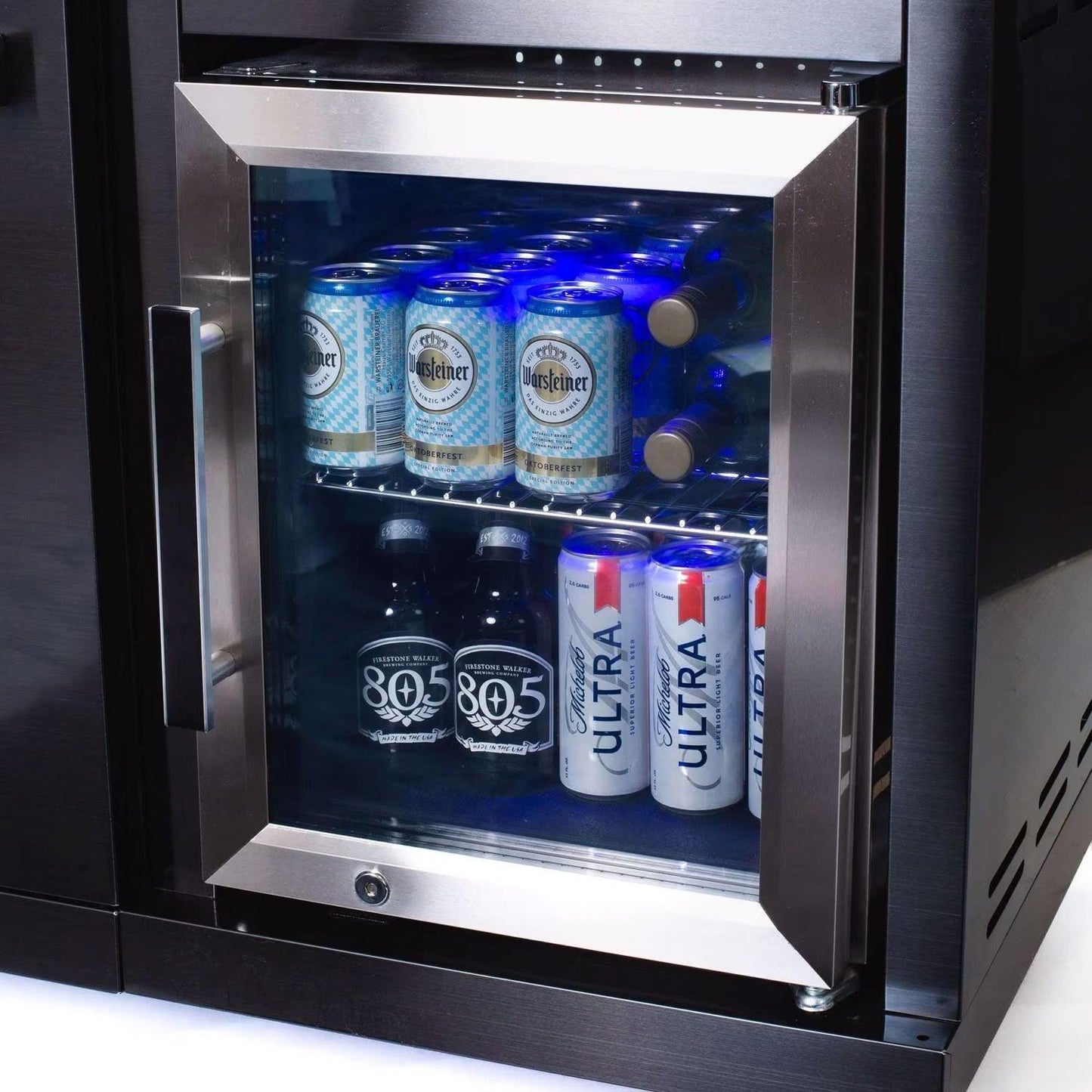 Mont Alpi 957 Island with Refrigerator - Indigo Pool Patio BBQ