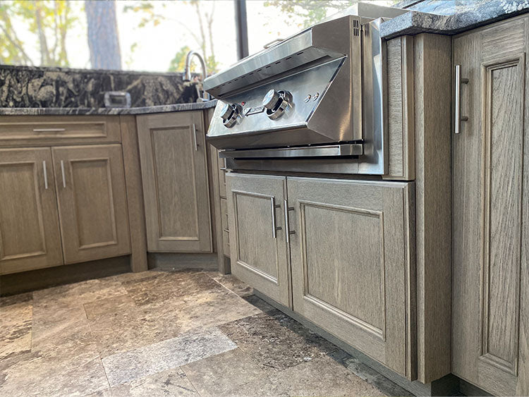 Weatherproof Outdoor Kitchen Cabinets in Venice, Nokomis, Osprey, Sarasota, North Port & Englewood.