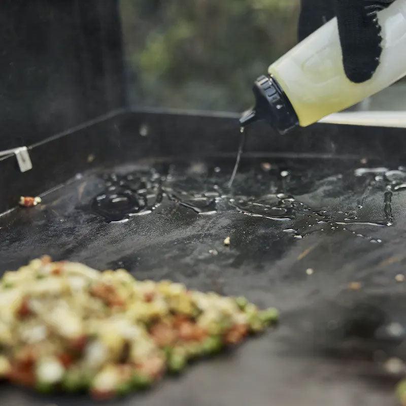 Weber Griddle Squeeze Bottles Weber Indigo Pool Patio BBQ