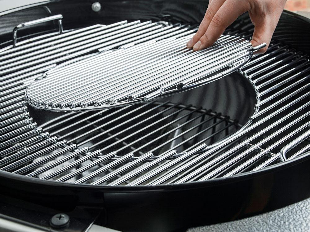 Weber Performer Deluxe 22" Weber Indigo Pool Patio BBQ