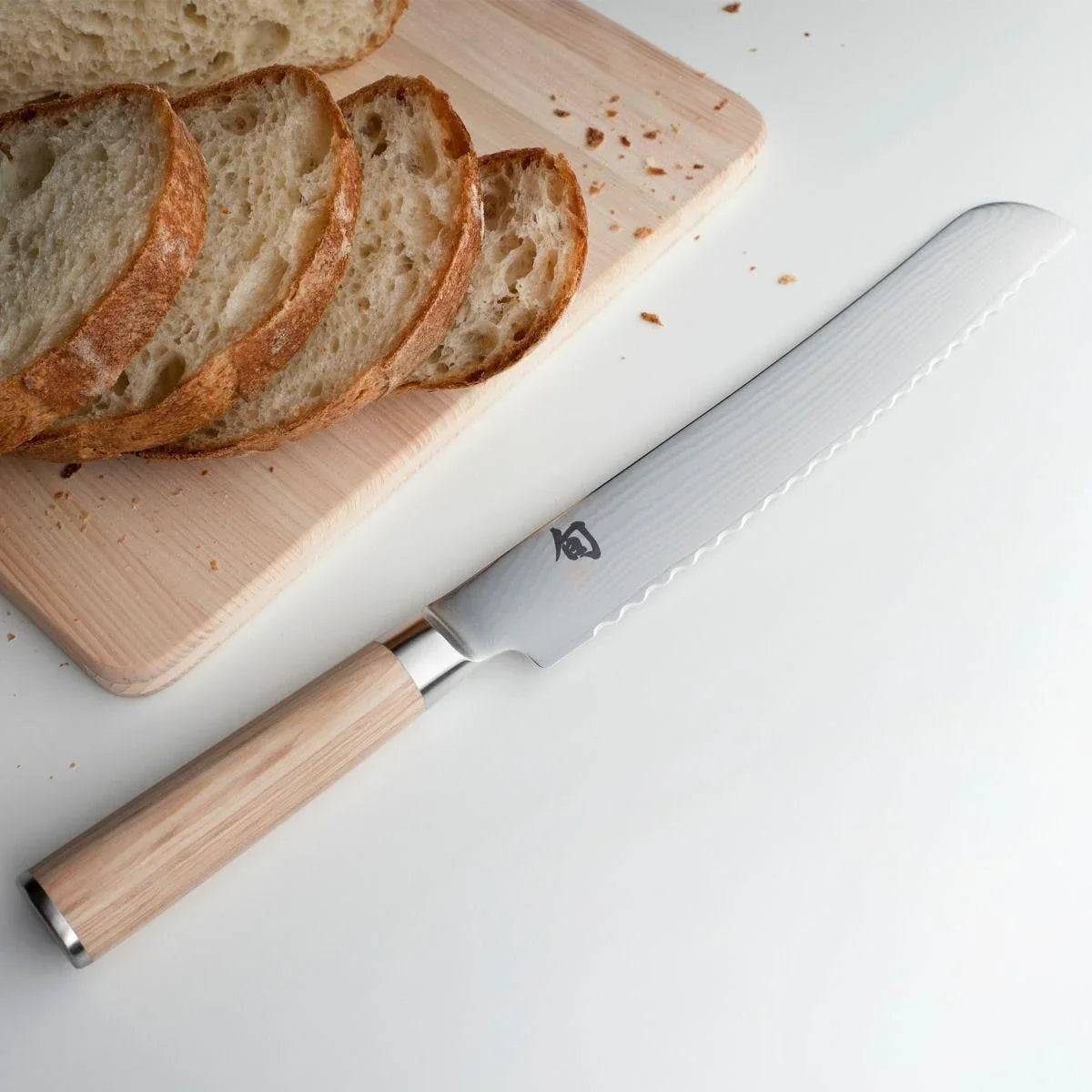 Shun Classic Blonde 9" Bread Knife Shun Indigo Pool Patio BBQ