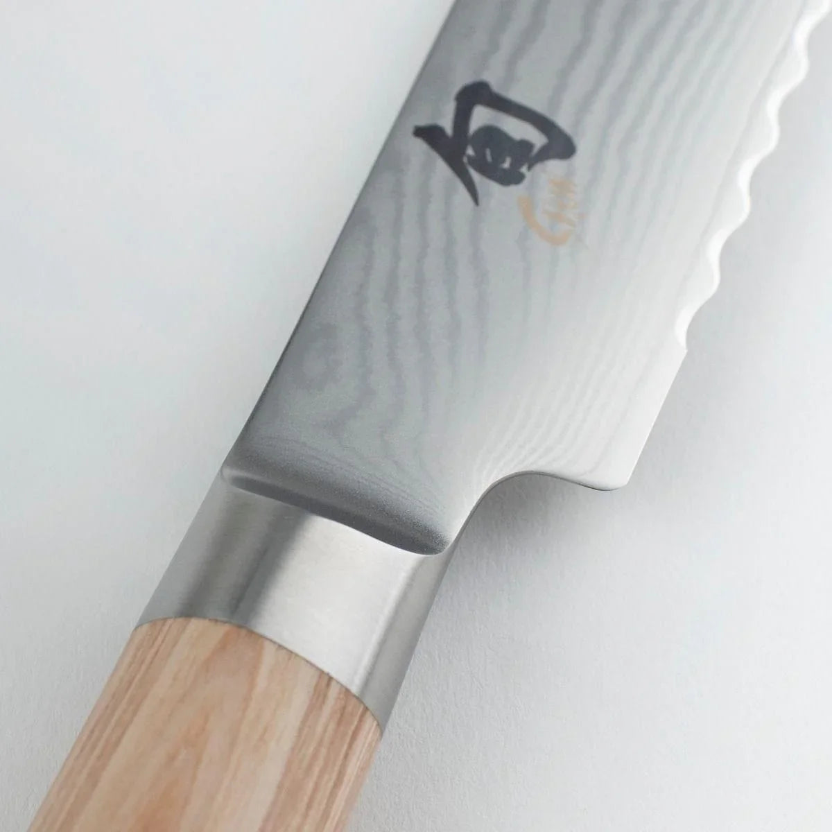 Shun Classic Blonde 9" Bread Knife Shun Indigo Pool Patio BBQ