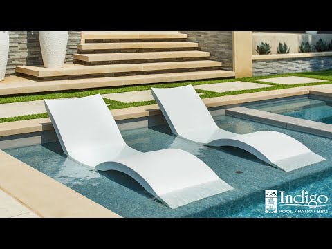 Ledge Lounger Signature Chair - Indigo Pool Patio BBQ