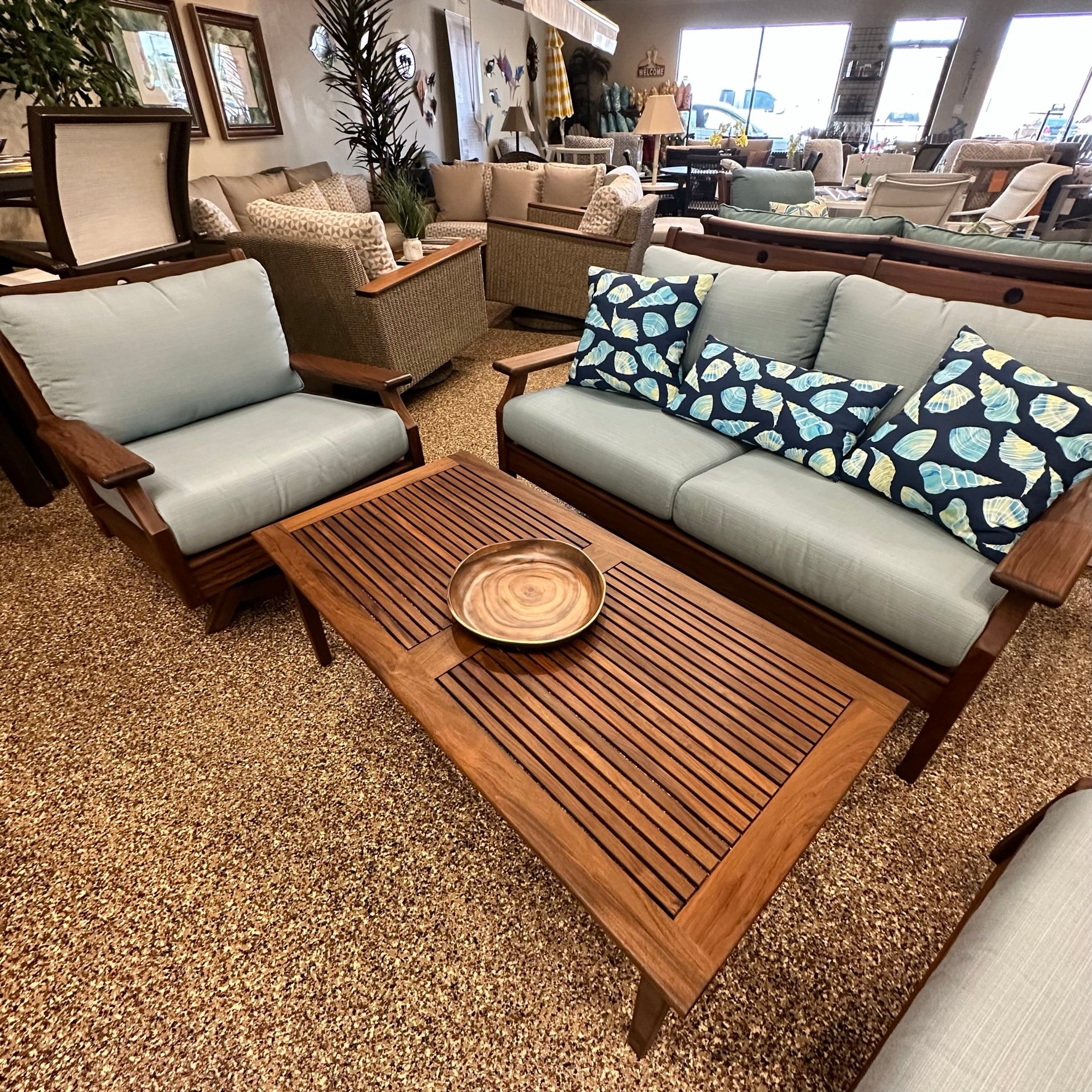 Jensen Outdoor Opal Lounge Set Jensen Outdoor Indigo Pool Patio BBQ