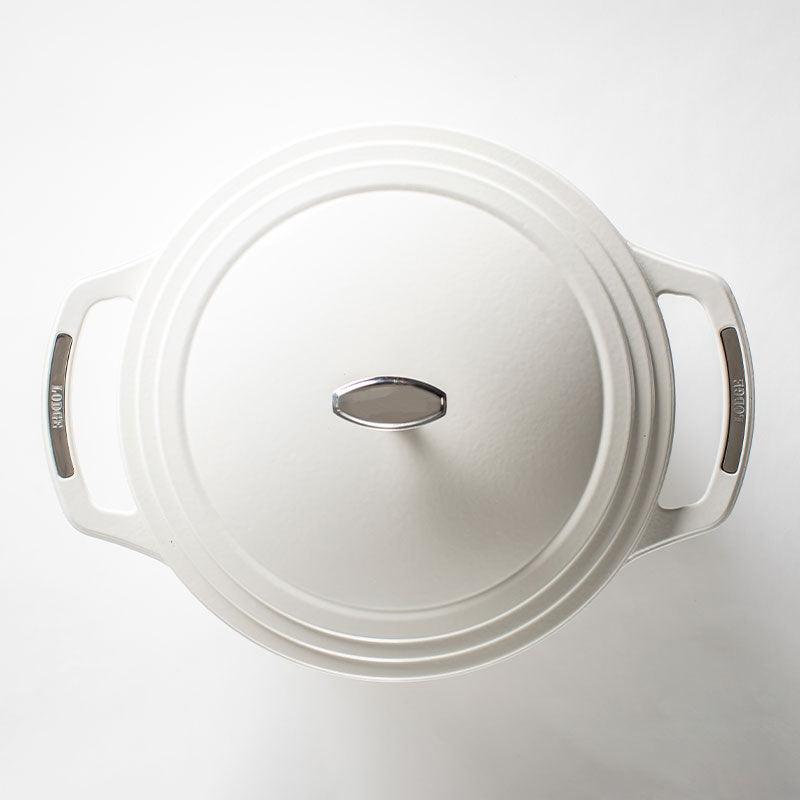 Lodge USA Enamel 7.5 Quart Dutch Oven, White - Indigo Pool Patio BBQ